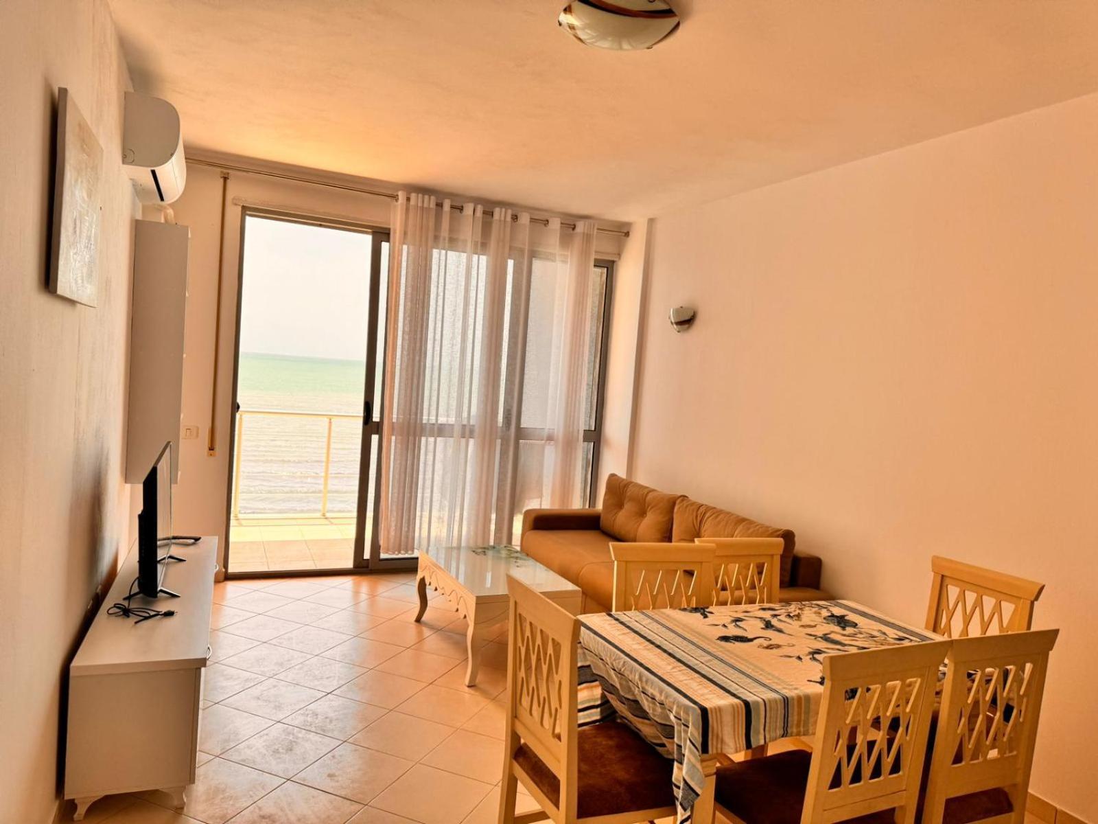 Holiday Apartments 5 Δυρράχιο Εξωτερικό φωτογραφία